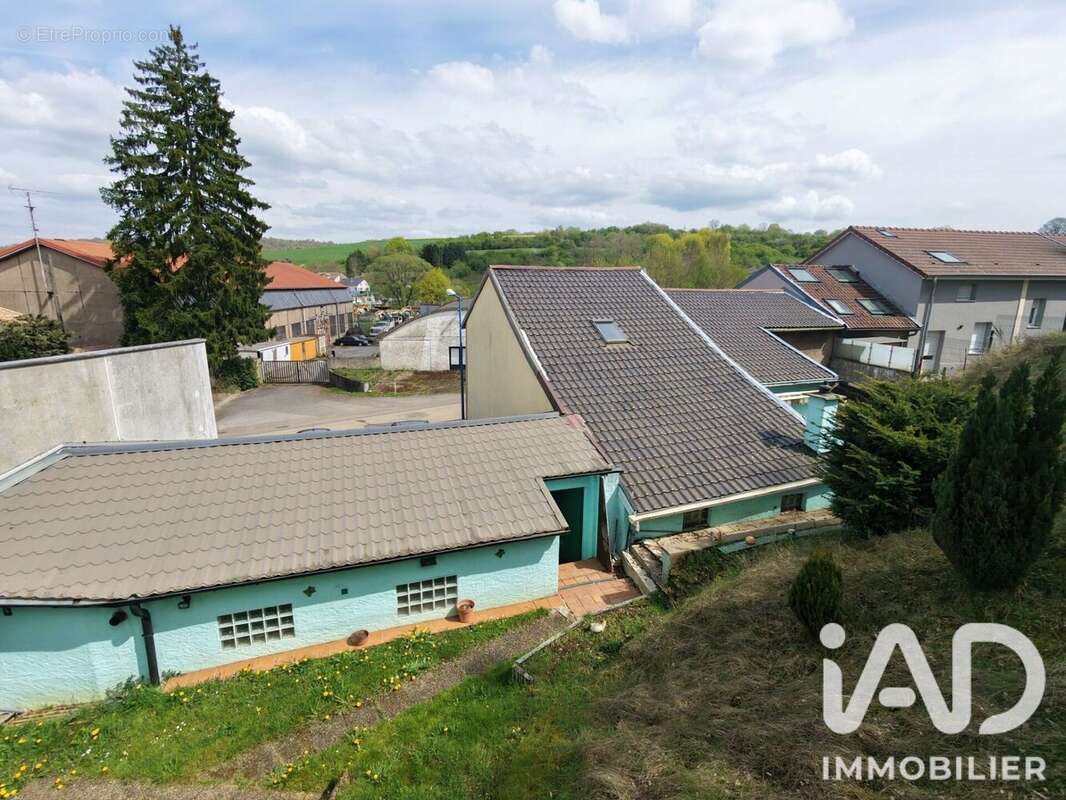 Maison 185 m² à Volmerange-Les-Mines  - photo 2