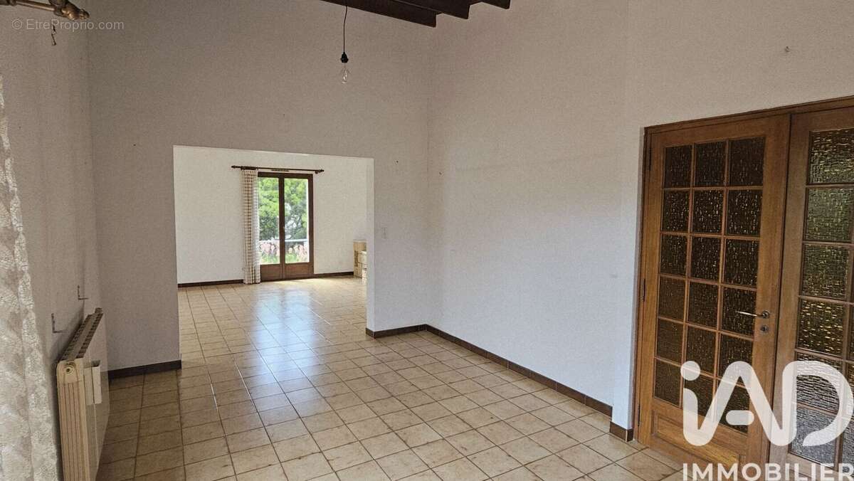 Photo 8 - Maison à SAINT-ESTEVE