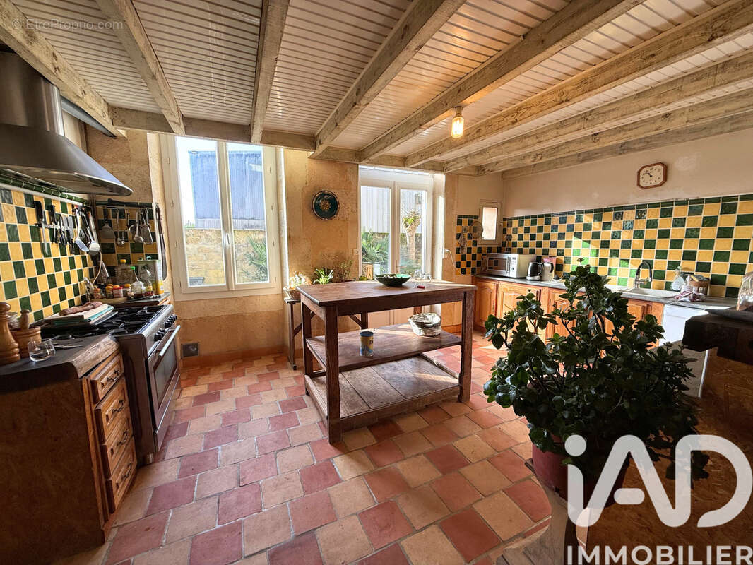 Maison 245 m² à Gironde-Sur-Dropt  - photo 6