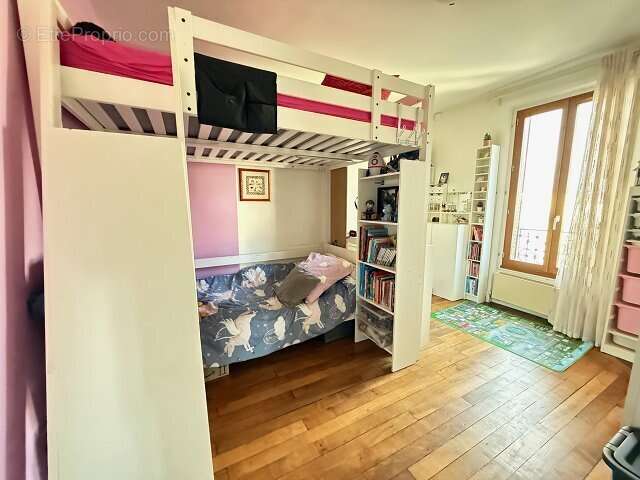 Appartement à MAISONS-ALFORT