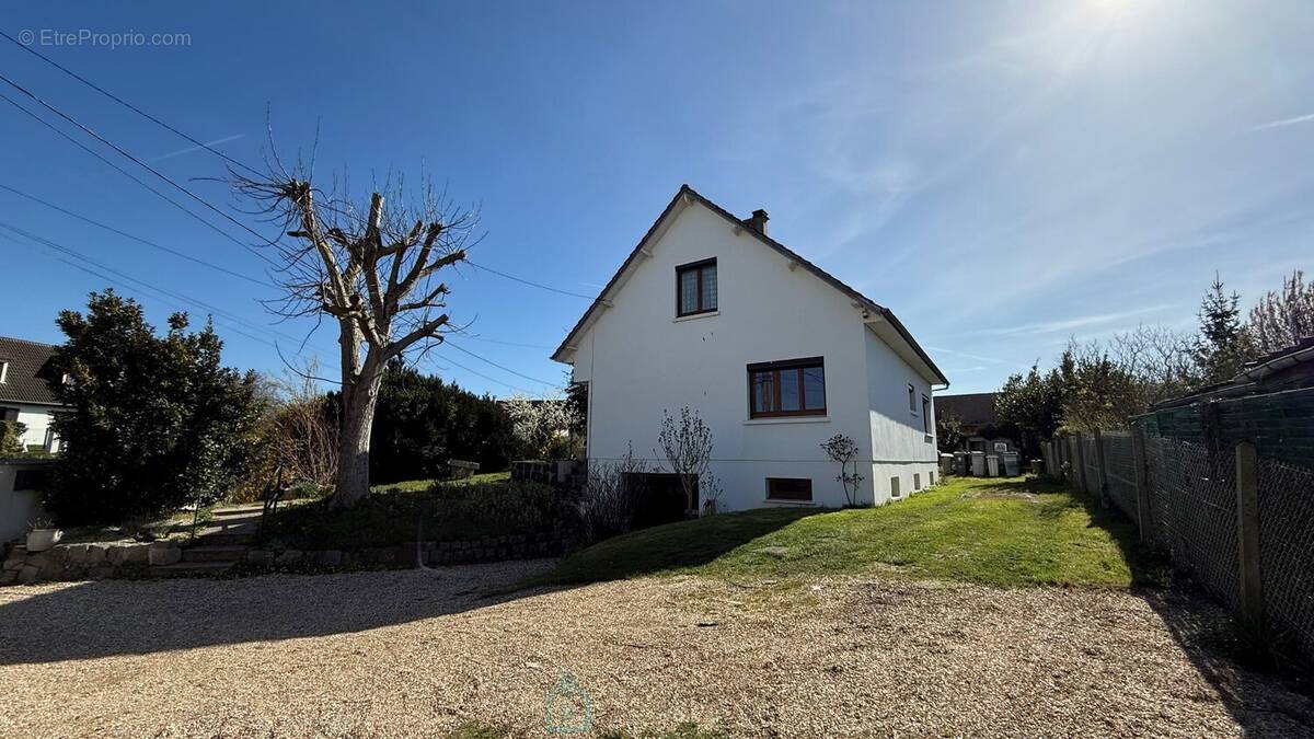 Maison à SAINT-PIERRE-LES-ELBEUF