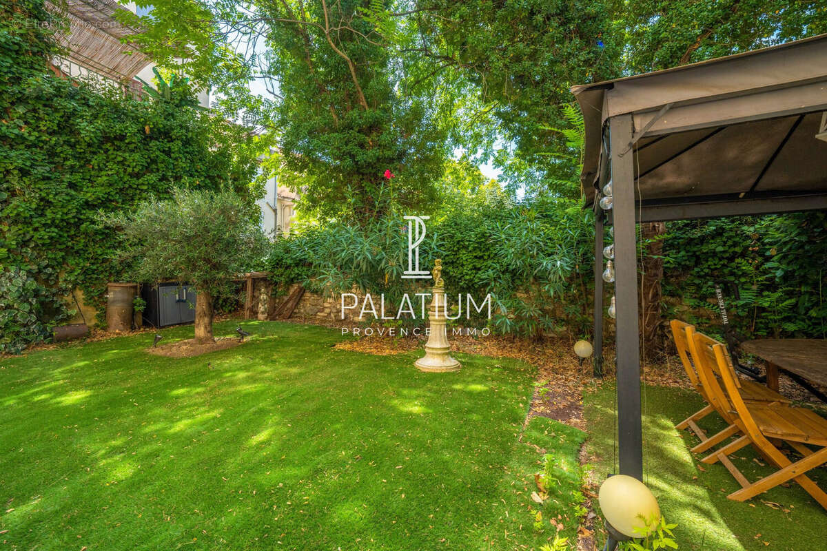 Appartement à AIX-EN-PROVENCE