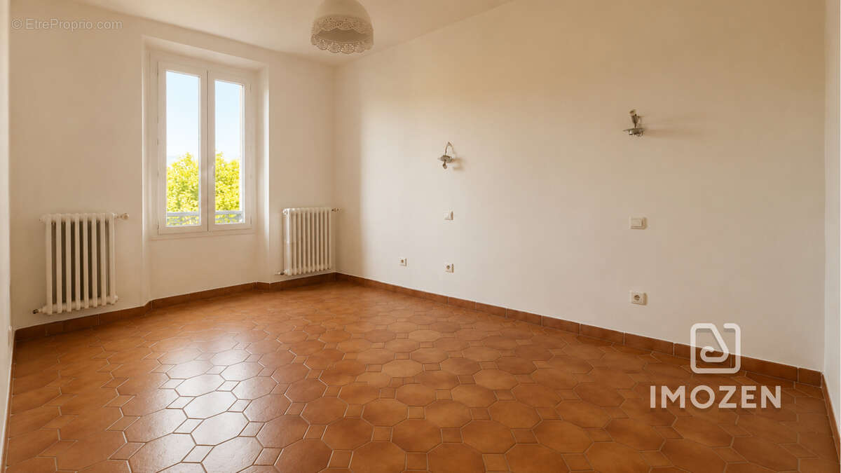Appartement à BRIGNOLES