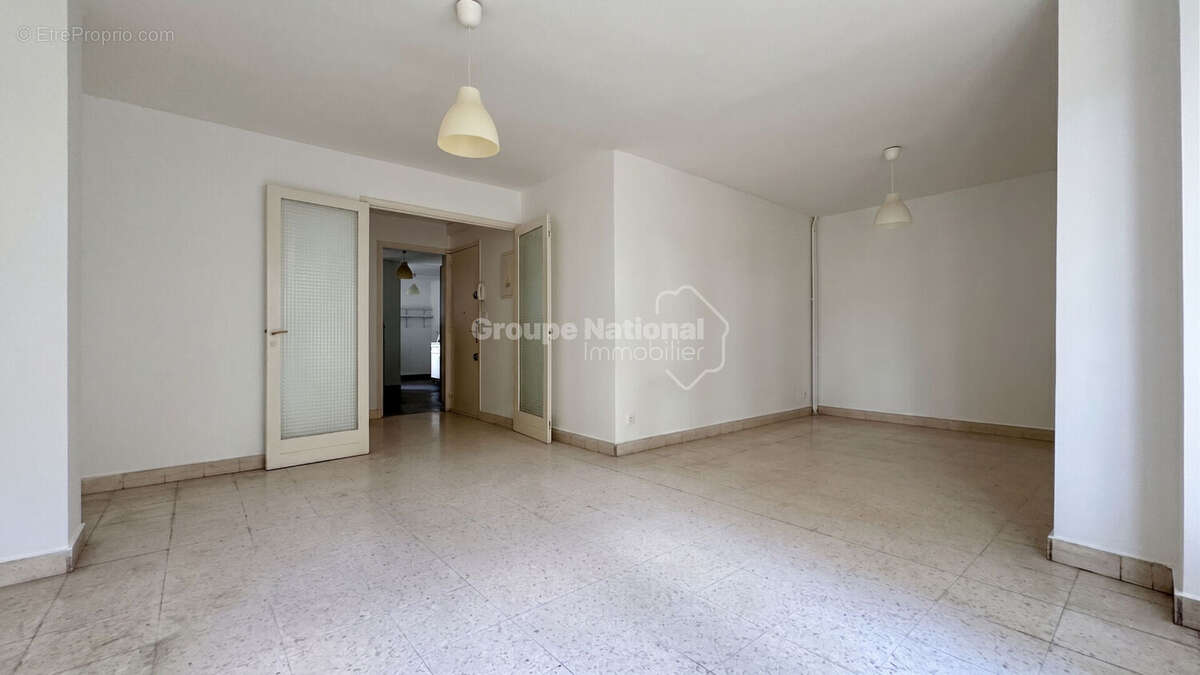 Appartement à NIMES