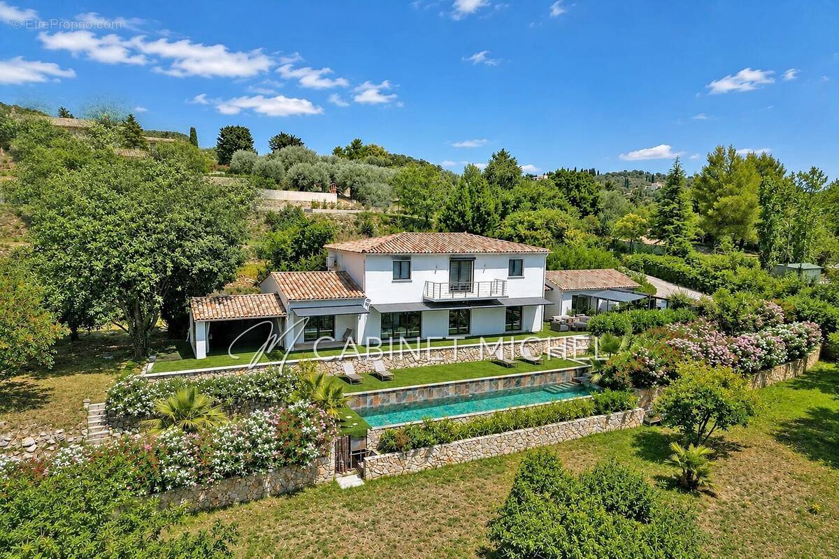 Maison à GRASSE