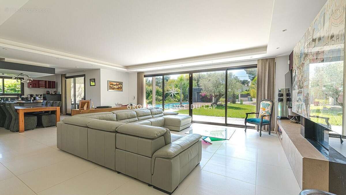 Maison à SAINT-RAPHAEL