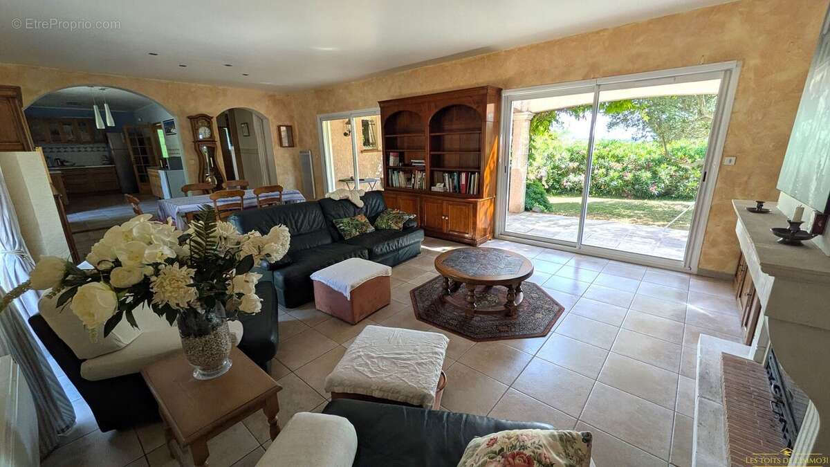 Maison à VENERQUE