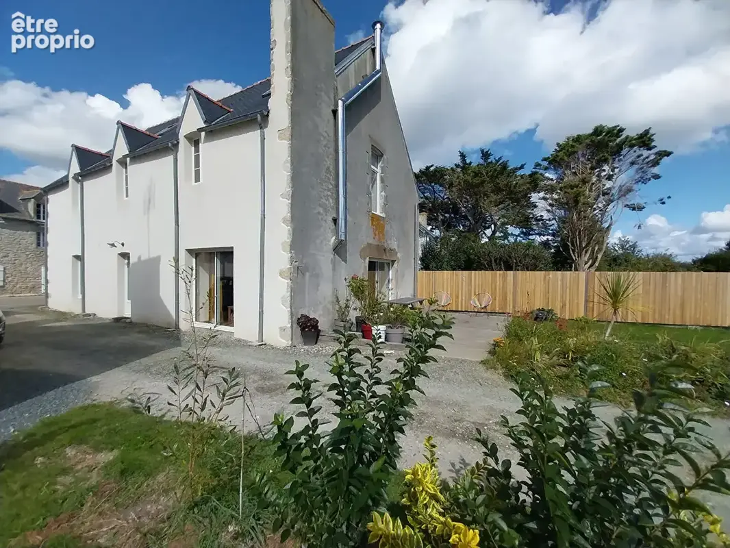 Maison à PLONEOUR-LANVERN