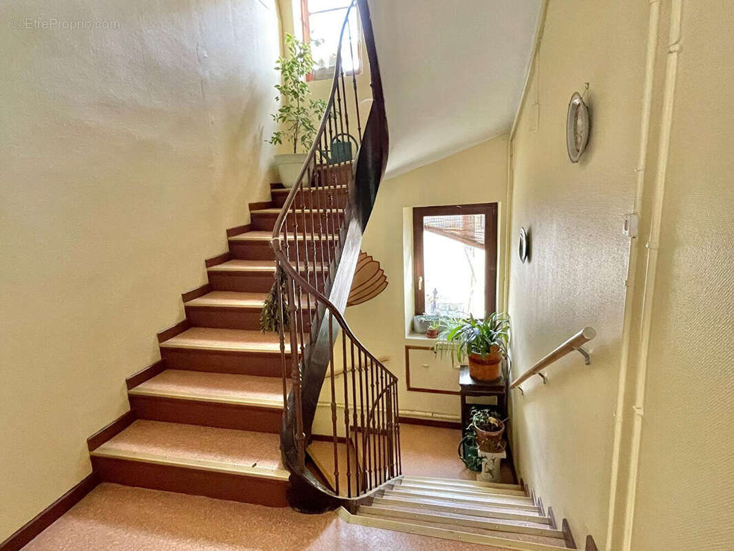 Appartement à LA TOUR-DU-PIN