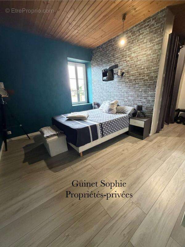 Maison Nalliers 7 pièce(s) 152 m2 - photo 6