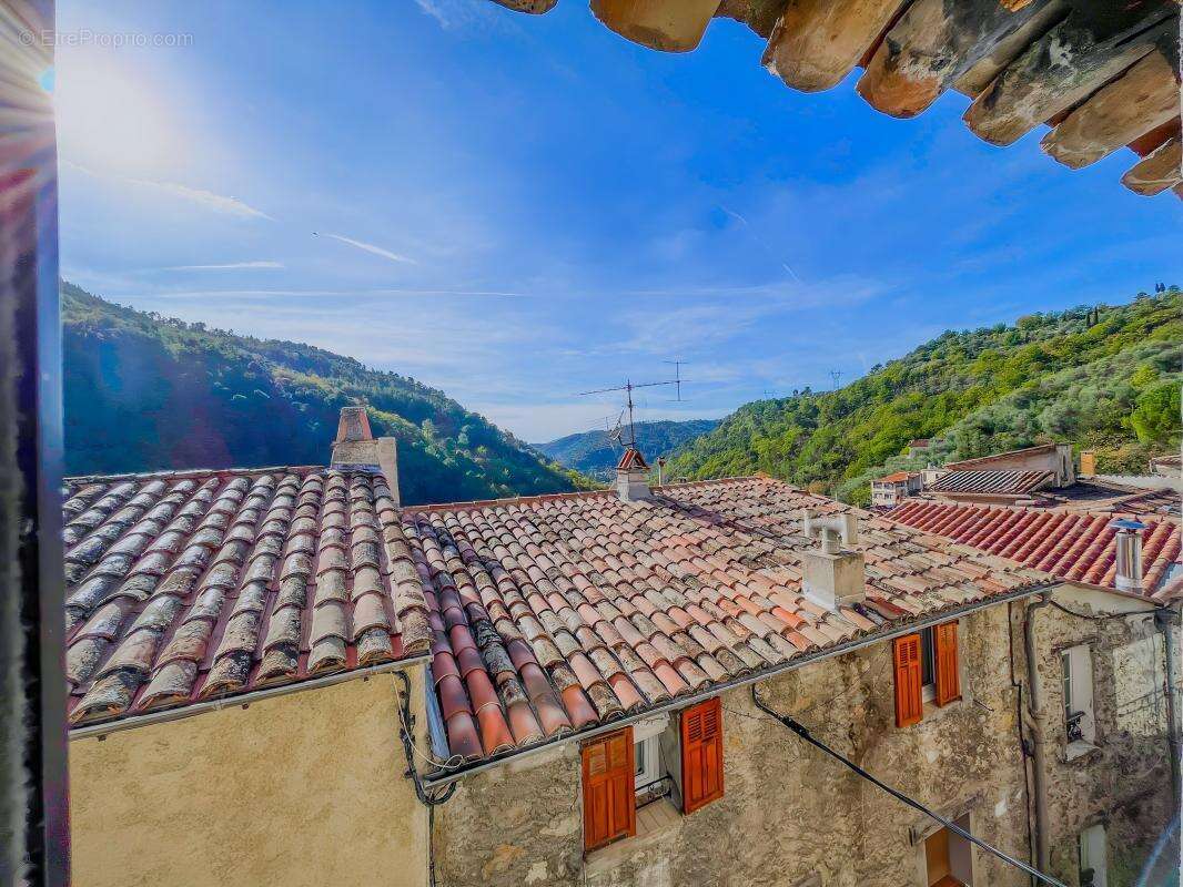 Maison à TOUET-DE-L'ESCARENE