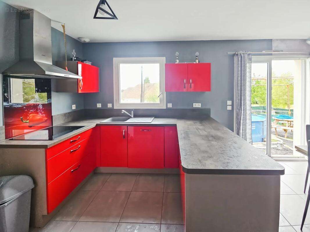 Maison à SAINT-CALAIS