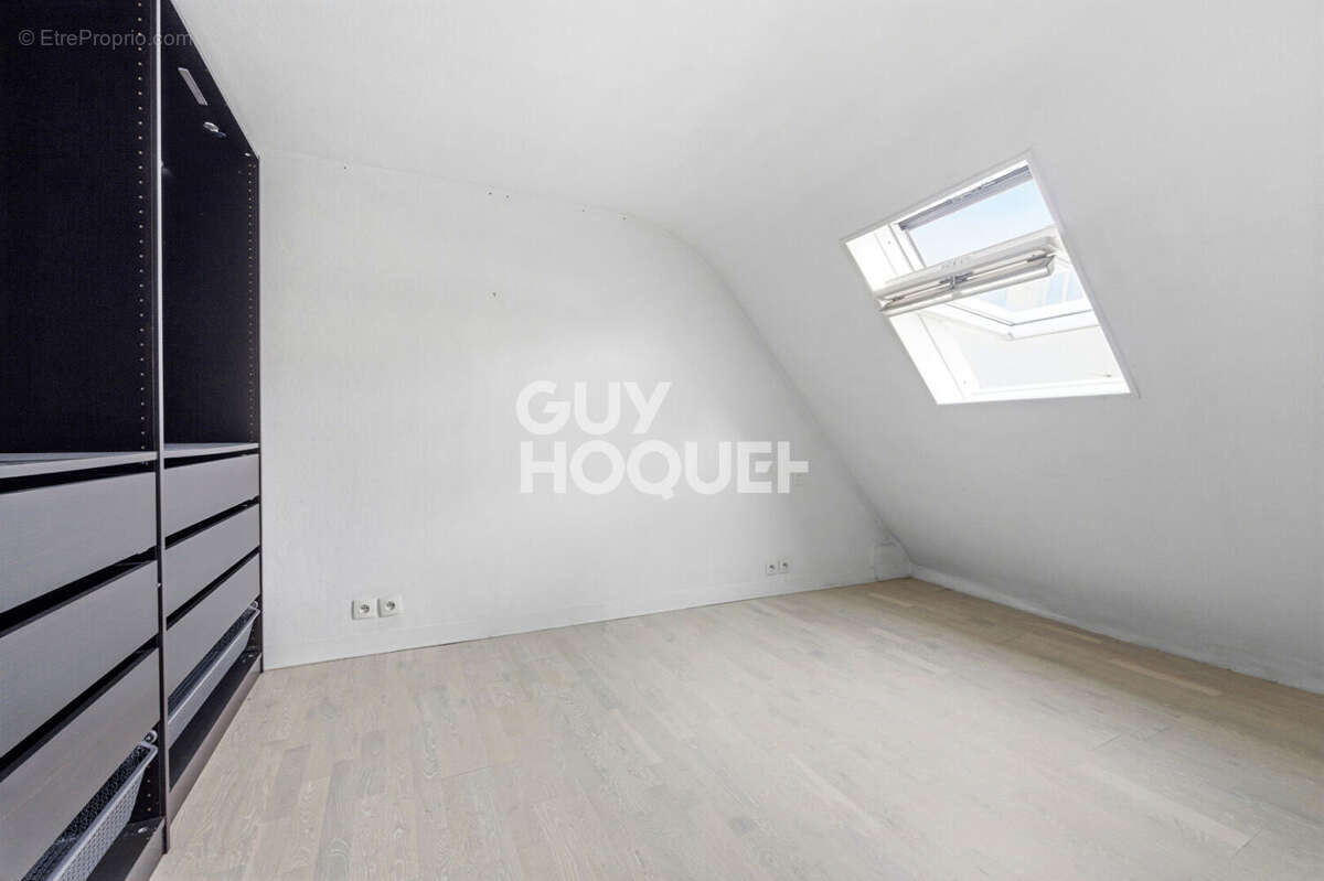 Appartement à PARIS-9E