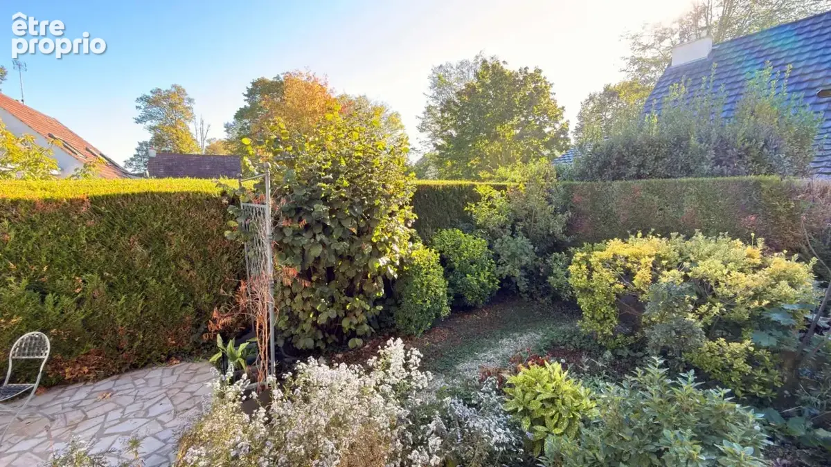 Maison 5 pièces / 120 m² / 369 000 EUR / GRESSY - photo 13