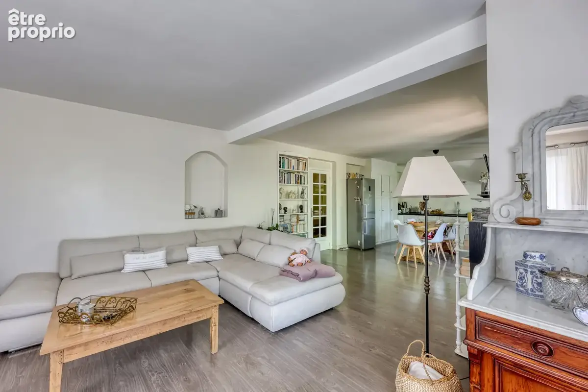 Appartement 5 pièces 120 m2 83110 Sanary-sur-Mer - photo 3