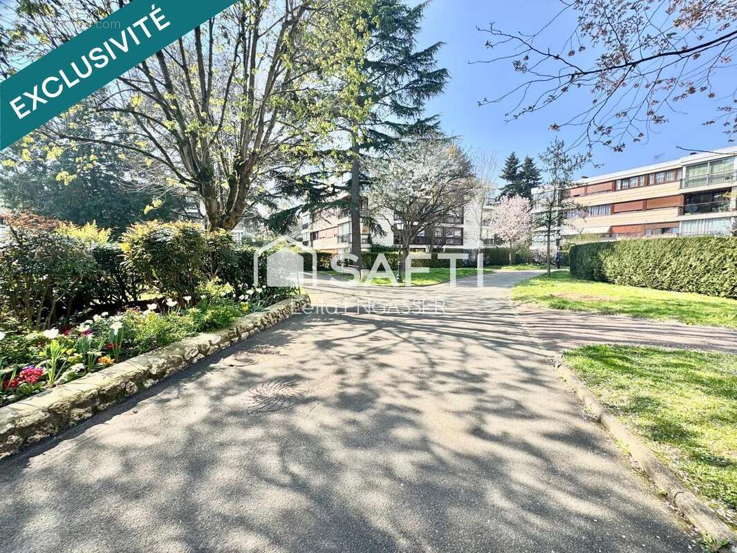 Photo 8 - Appartement à FONTENAY-LE-FLEURY