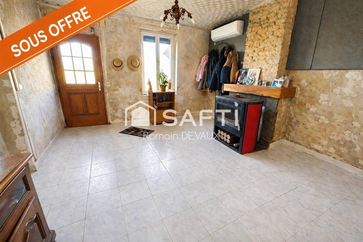 Photo 1 - Maison à ISBERGUES