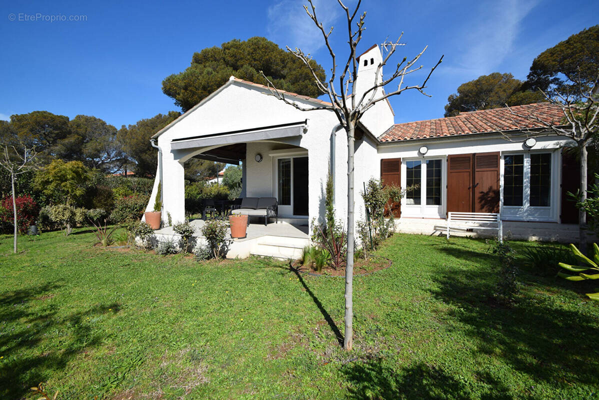 Maison à SAINT-RAPHAEL