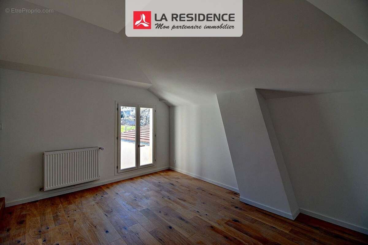 Maison à CHAMBOURCY