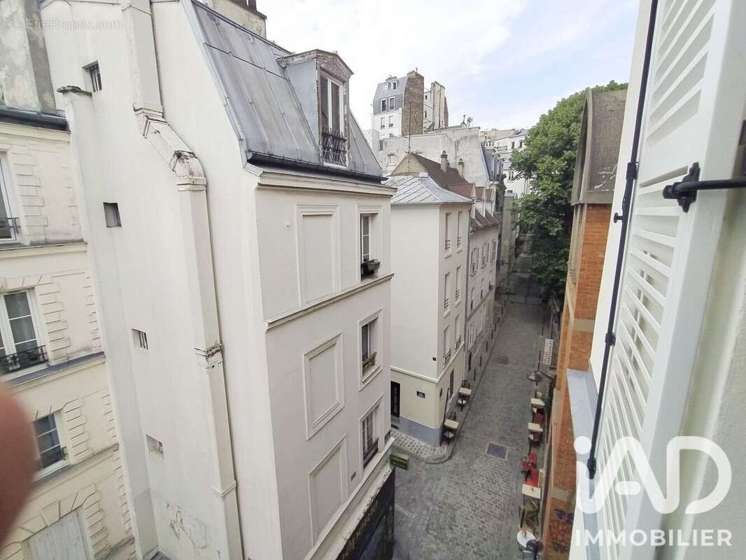 Photo 9 - Appartement à PARIS-18E