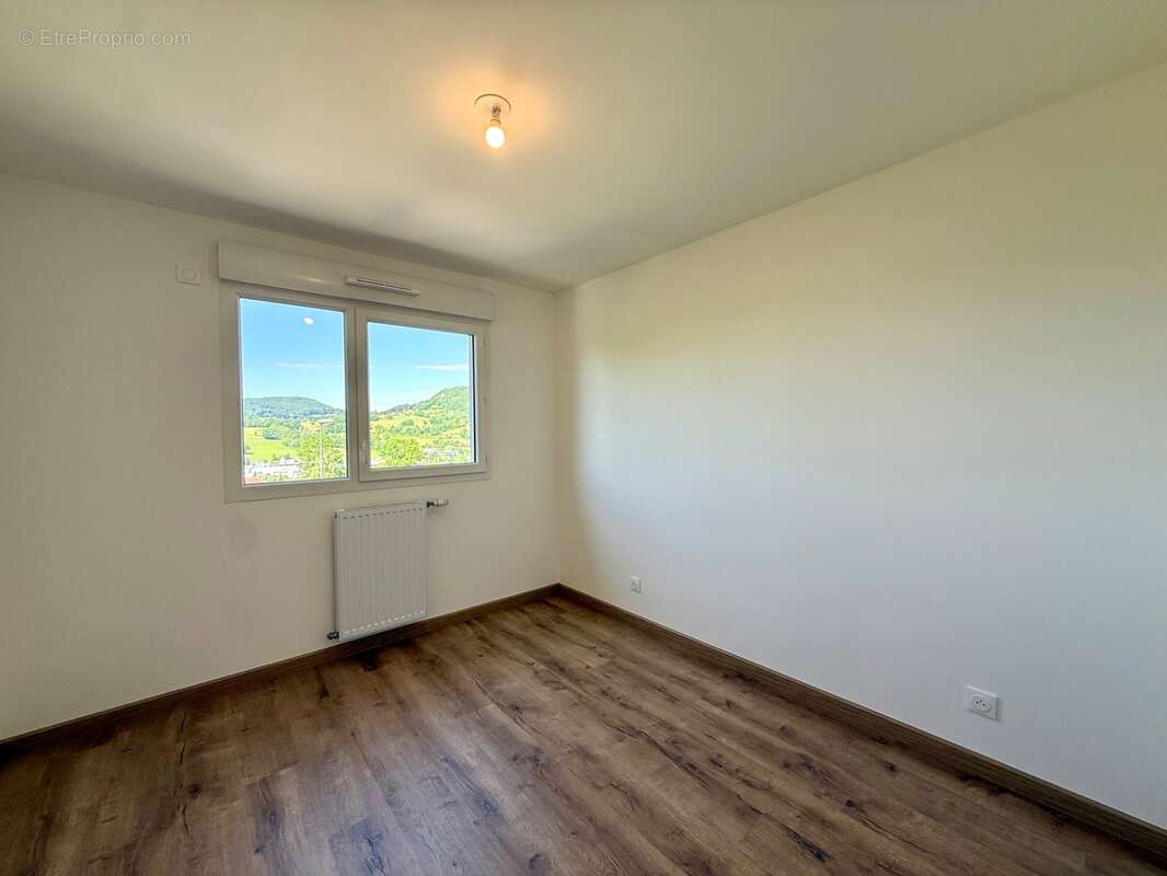À vendre – Appartement T3 de 59,80 m² au 3ᵉ étage à Reignier-Ésery (74) - photo 3