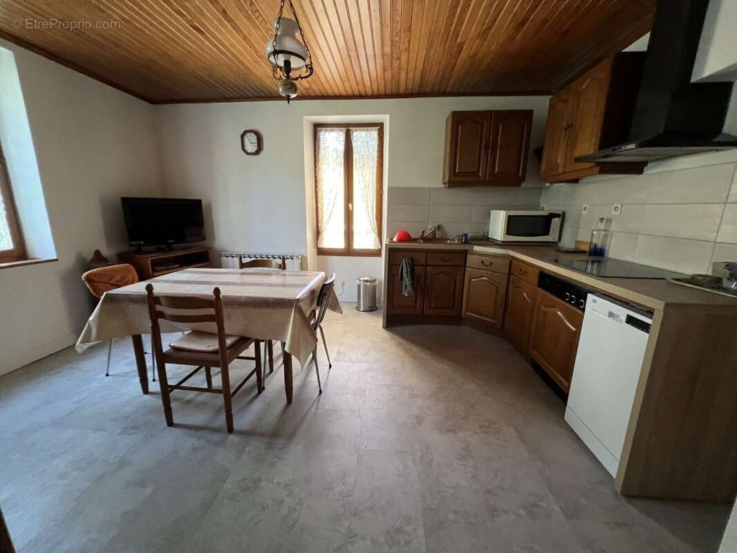 Maison 125 m² à Mende  - photo 5
