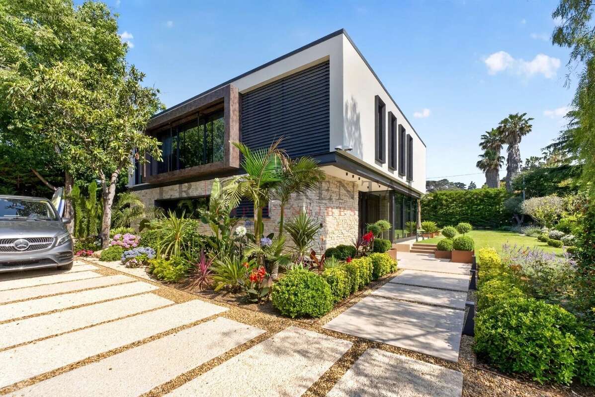 Maison à ANTIBES