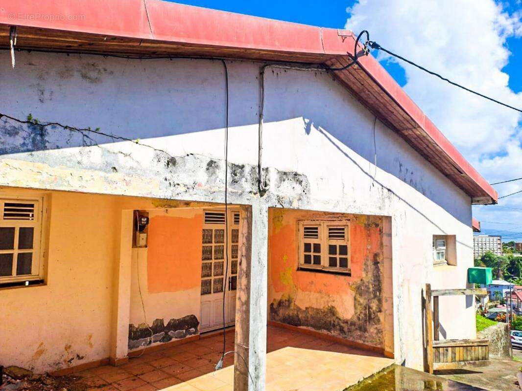 Maison à FORT-DE-FRANCE