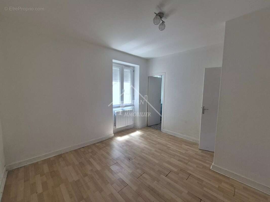 Appartement à GANNAT