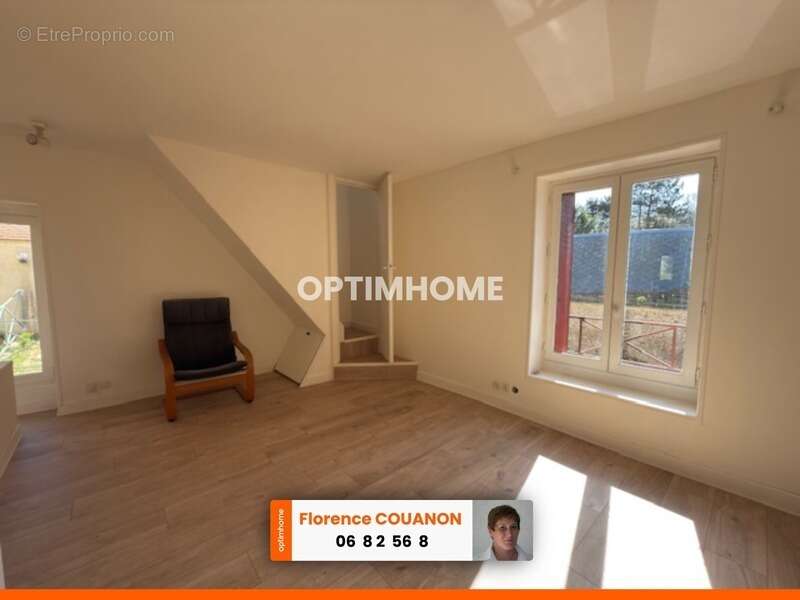 Sainte Mesme - Maison de caractère atypique 10 pièces – 230 m² – 5 chambres - garage 3 voitures - photo 9