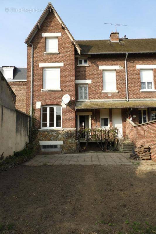 Maison à CHAUNY