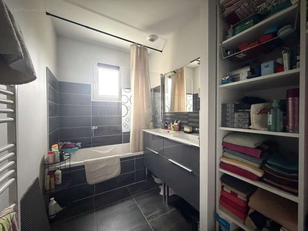 Maison à SAINT-PRIEST-TAURION