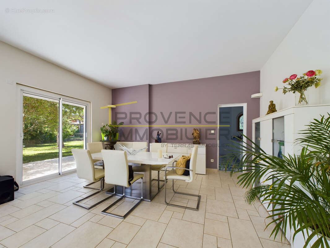 Grande maison avec 7 chambres à vendre à Montélimar - photo 5