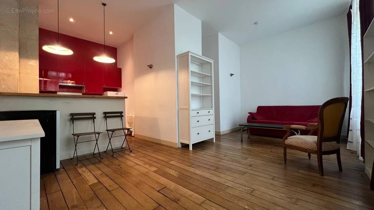 Appartement à PARIS-9E