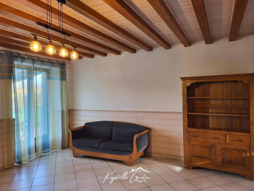 Maison 190 m² à Rahon  - photo 5