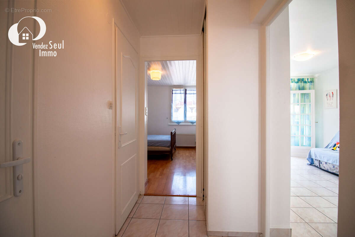 Appartement à AMBILLY