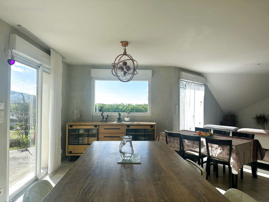 Maison à SAINT-FELIX-DE-LUNEL