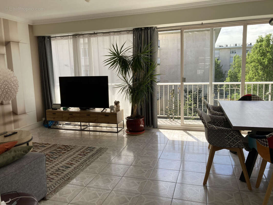 Photo 6 - Appartement à SARCELLES