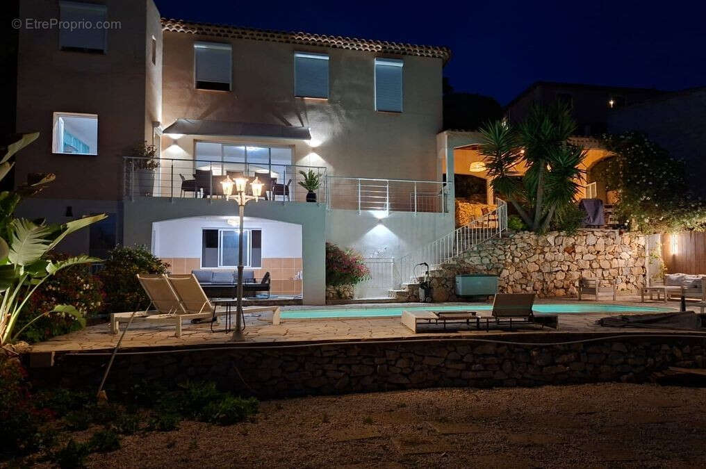 Maison à MARSEILLE-15E