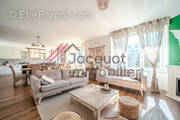 Appartement à LONS-LE-SAUNIER