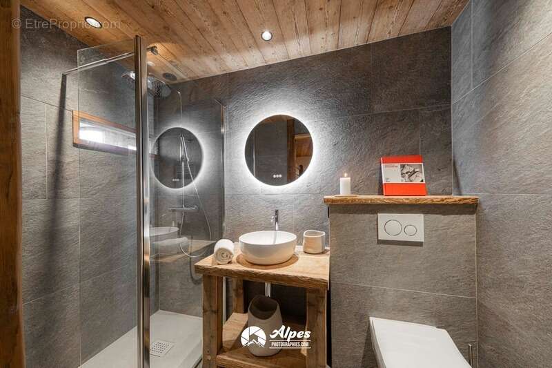 Appartement à LA SALLE-LES-ALPES