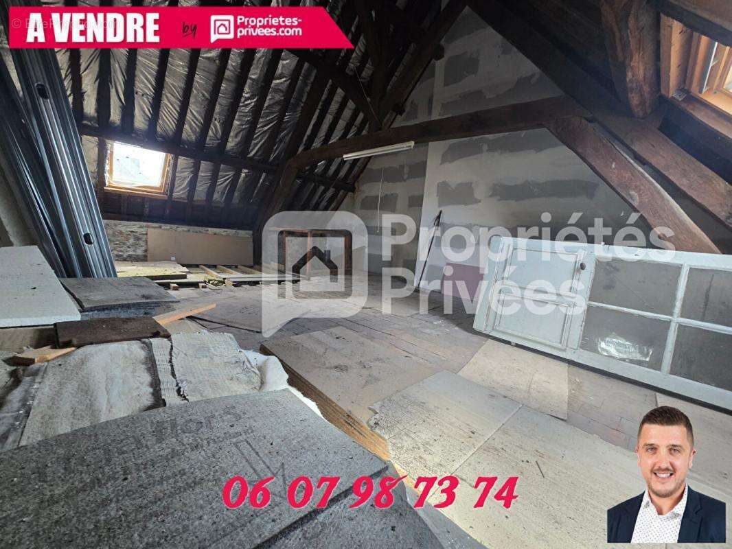 Maison à HIRSON