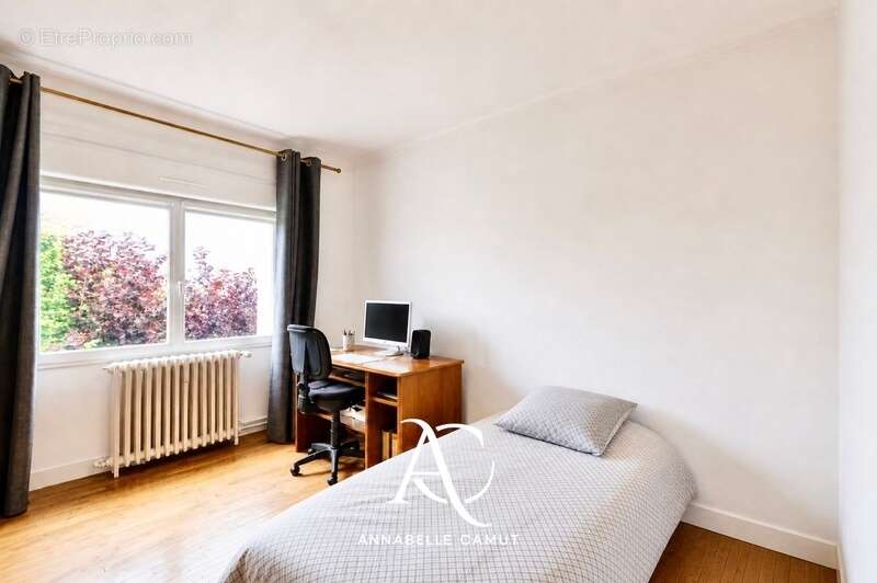 ++++++ EMPLACEMENT ++++++ - photo 11