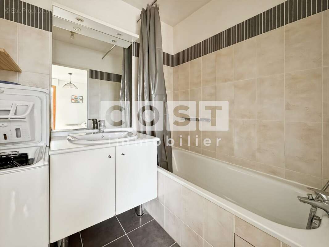 Appartement à ASNIERES-SUR-SEINE