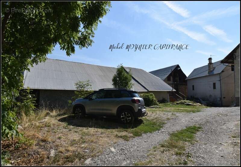 Maison à CHAMPCELLA