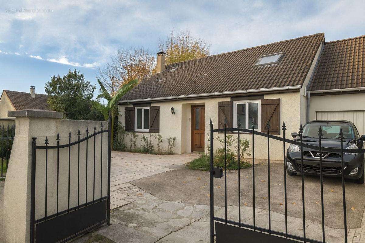 Maison à PONTAULT-COMBAULT