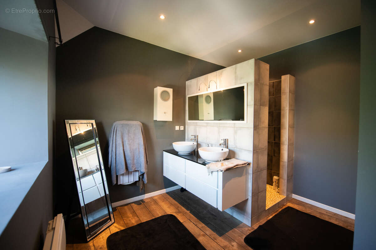 Maison à REMIREMONT