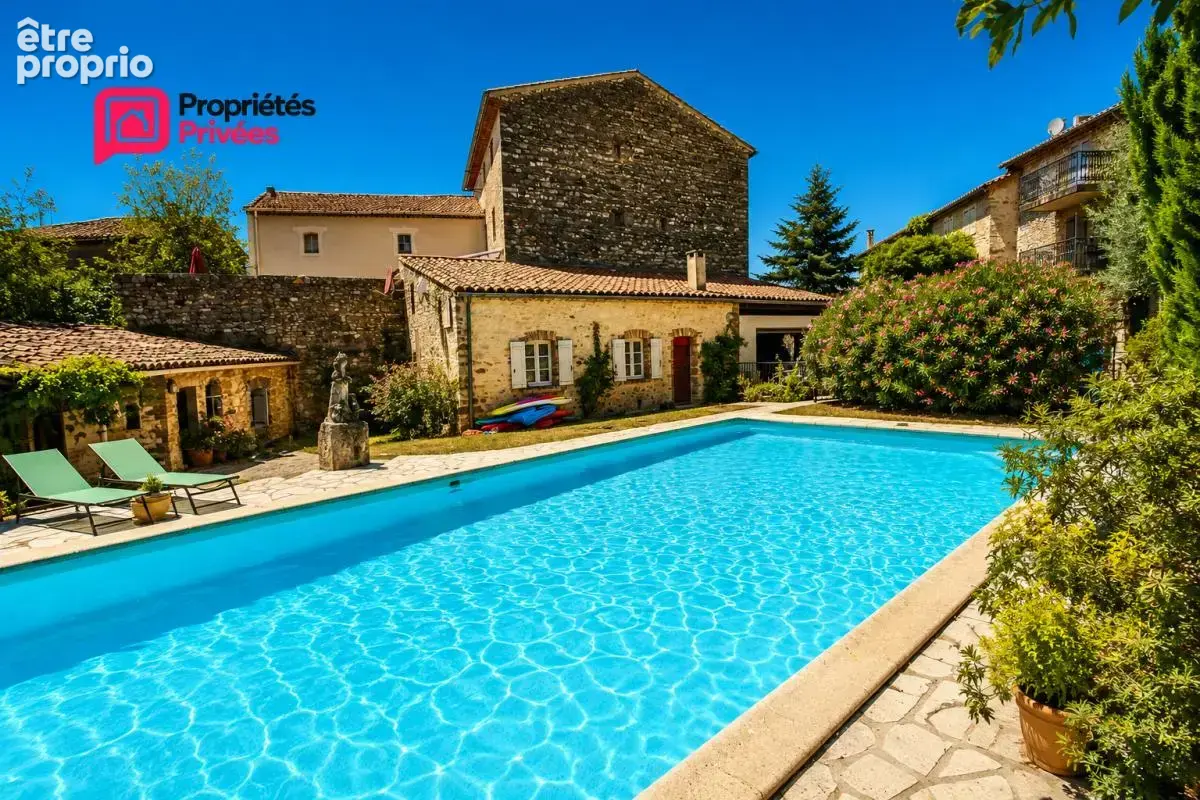ALES en périphérie à Saint-Hilaire-de-Brethmas   Superbe Appartement P4 de caractère dans un mas du XVIII siècle, avec patio pri - photo 12