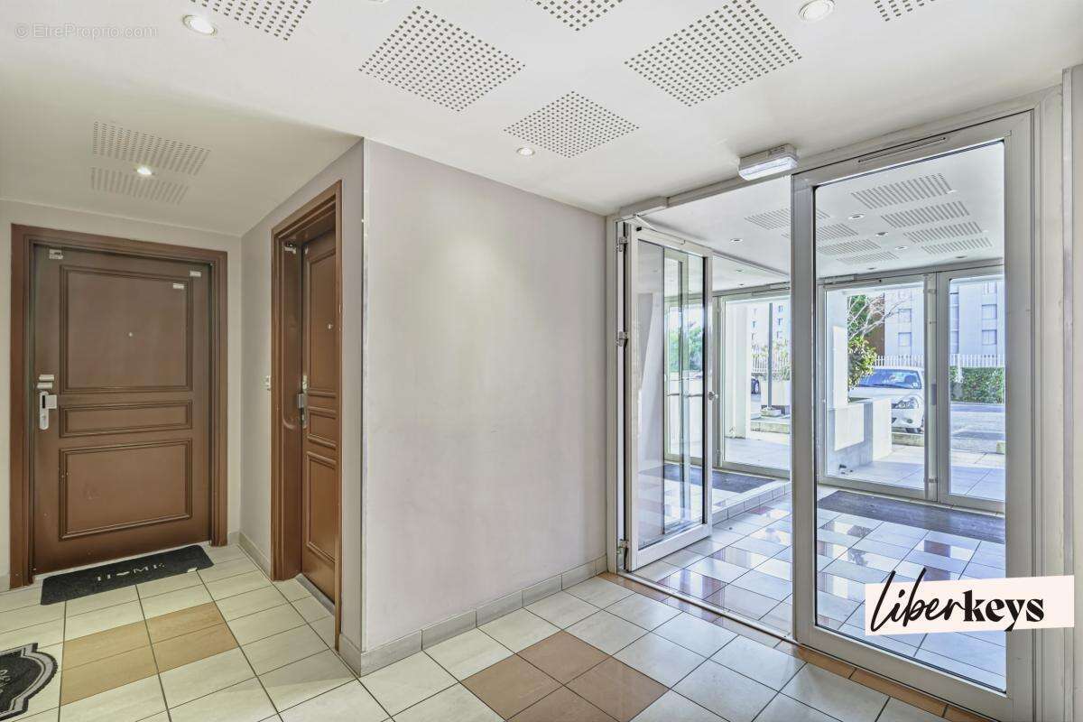 Appartement à MARSEILLE-11E
