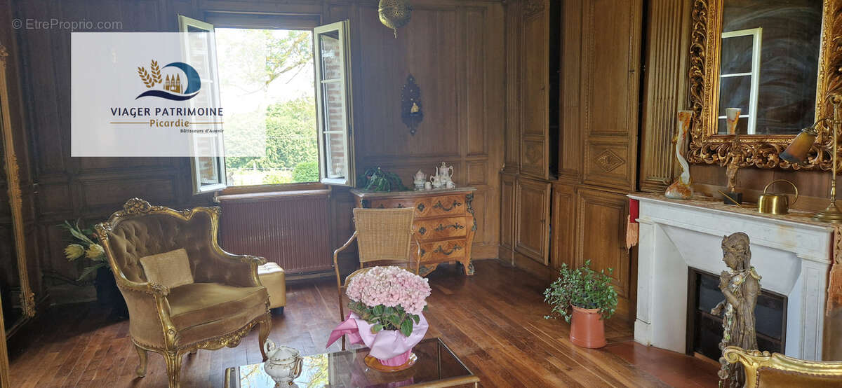 EXCLUSIVITÉ - Viager occupé - Domaine de 17 000 m2 avec maison de maître, dépendances et écurie - Pays de Bray (76) - photo 4